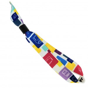 Fesztiv�l karszalag fekete hengerz�rral